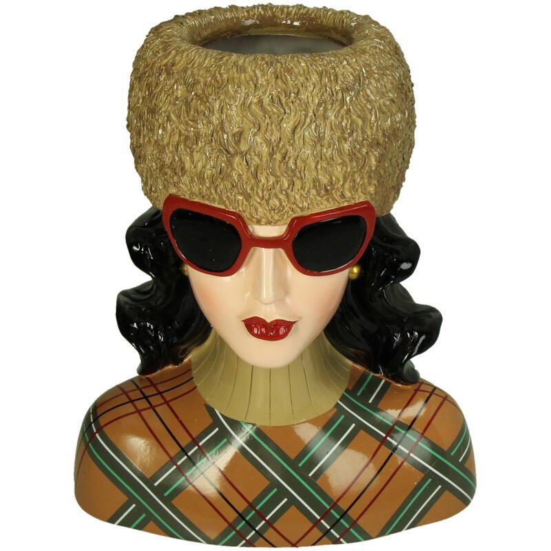 BASE RESINA MUJER MORENA CON SOMBRERO DE PELO